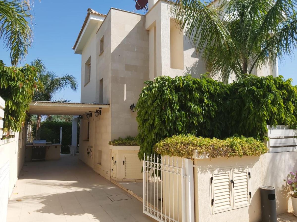 Villa Anthorina 8 Protaras