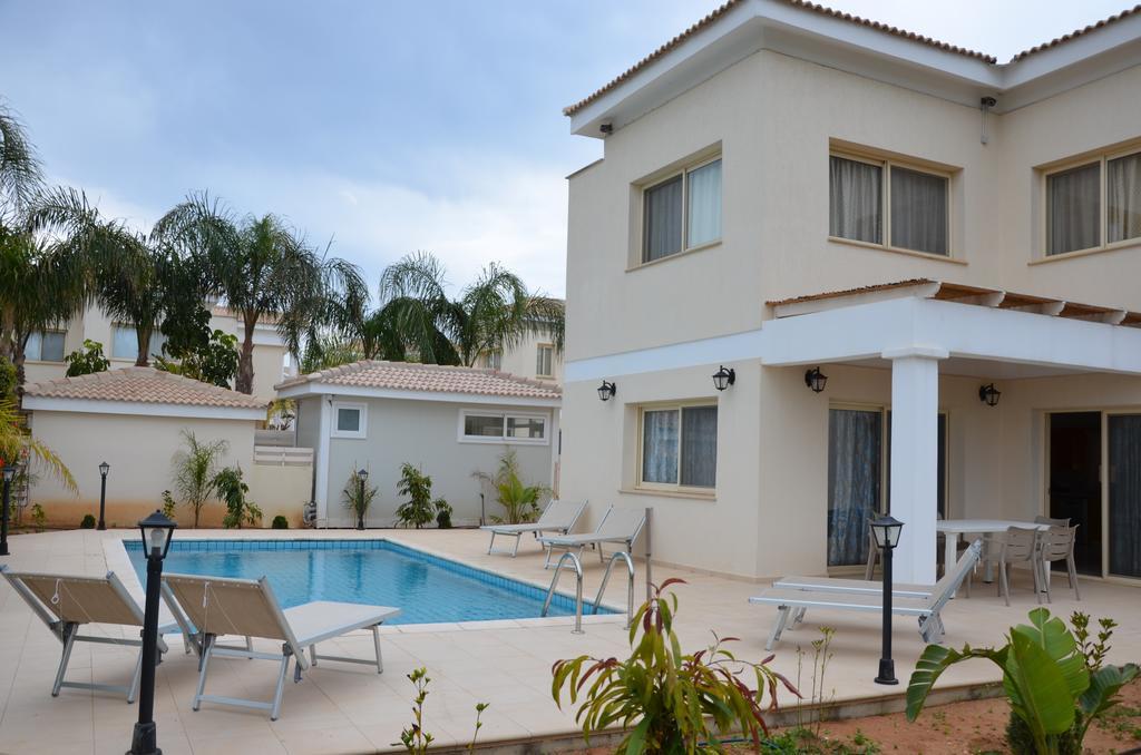 Anthorina 8 Villa *